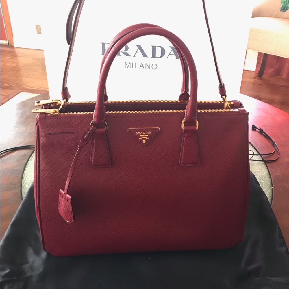 💖💖Prada Saffiano lux🌟🌟🔥